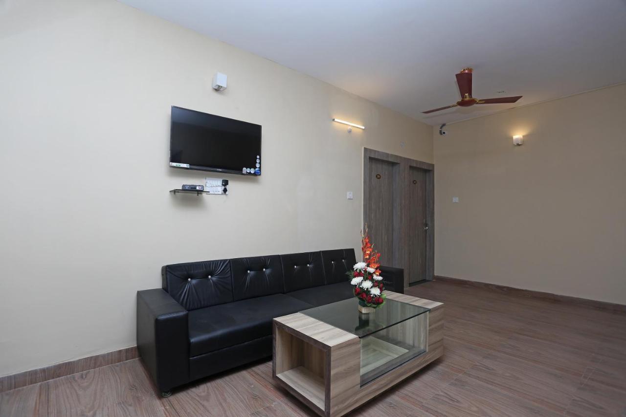Oyo Flagship 11549 Crystal Inn Jamshedpur Esterno foto